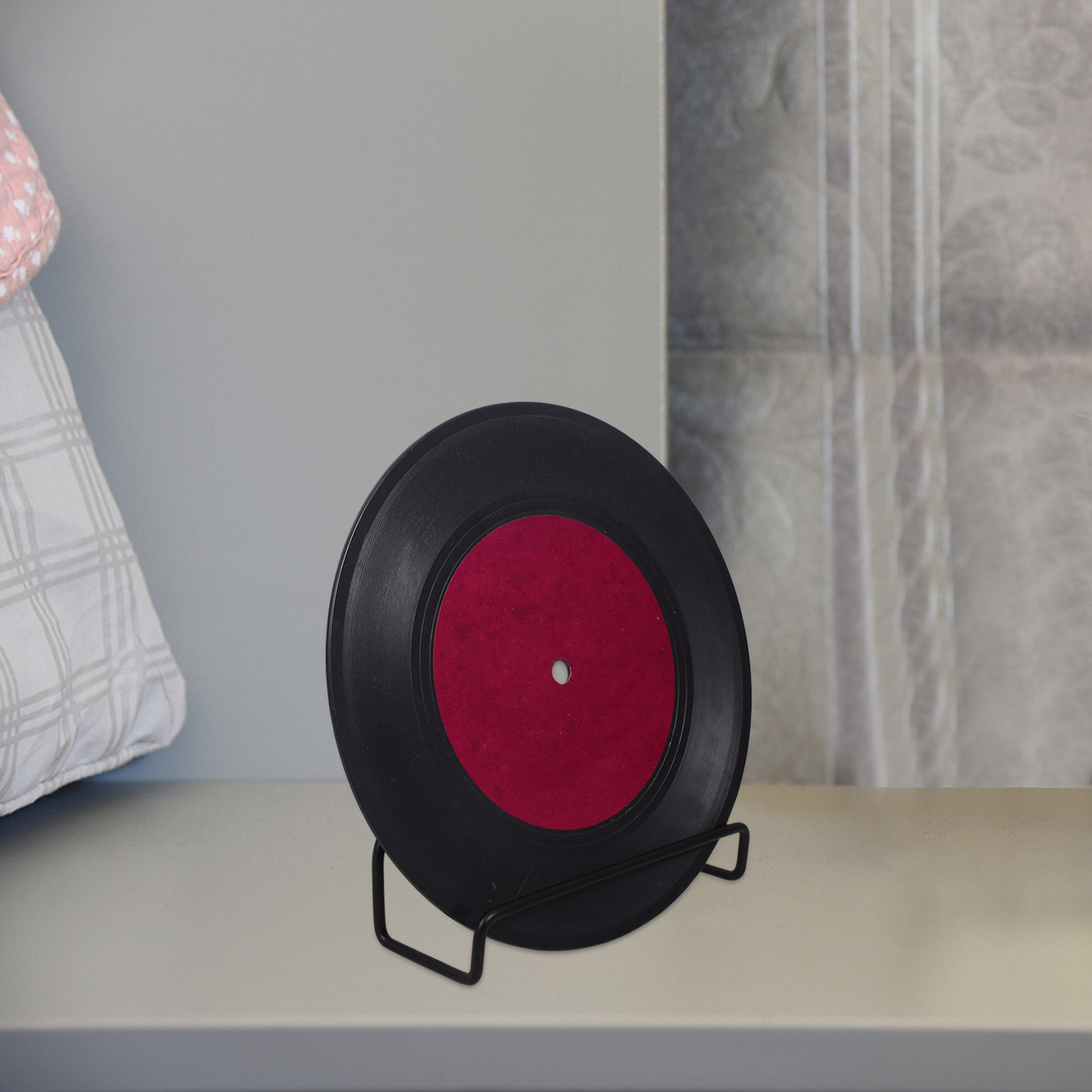 Magazines - Wall Mounted Iron Vinyl Record Rack